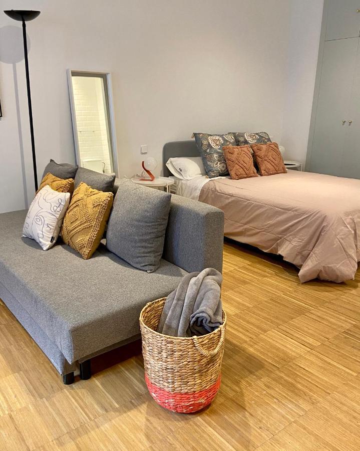 Apartamentos Moratin Las Letras Madrid Ngoại thất bức ảnh