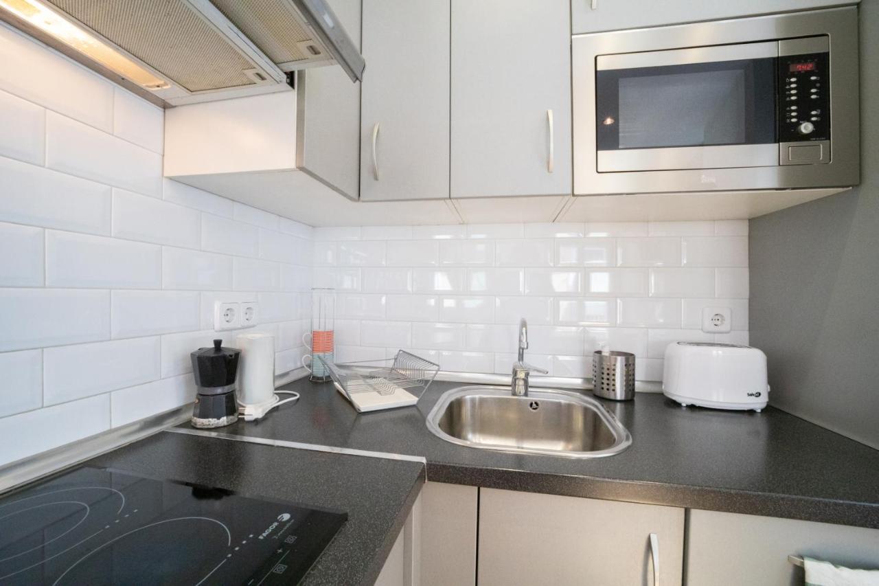 Apartamentos Moratin Las Letras Madrid Ngoại thất bức ảnh
