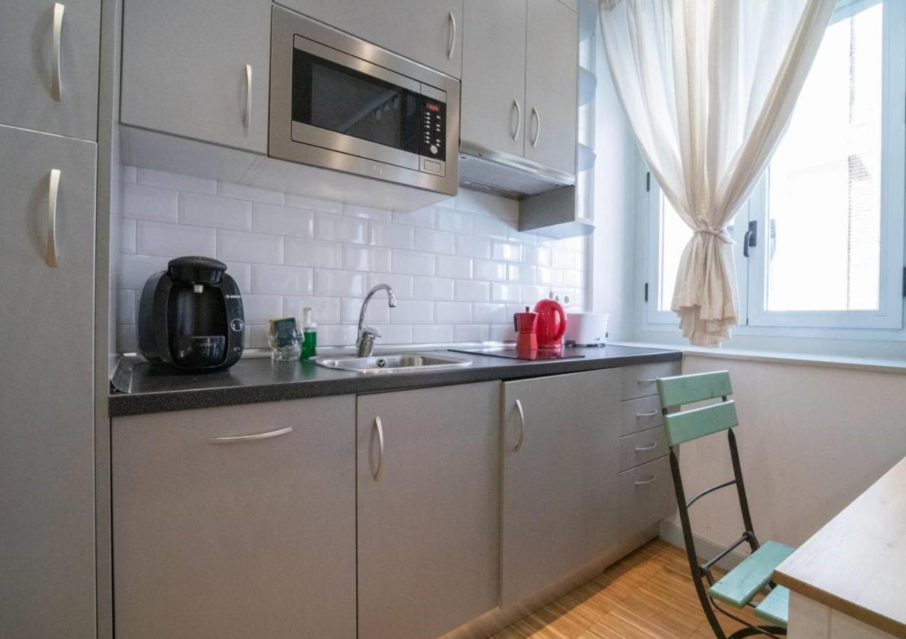 Apartamentos Moratin Las Letras Madrid Ngoại thất bức ảnh