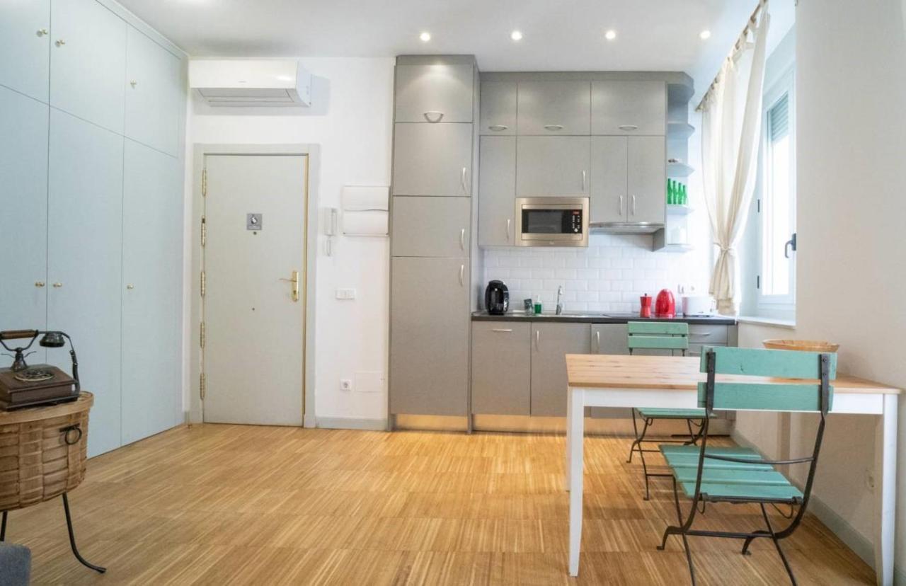 Apartamentos Moratin Las Letras Madrid Ngoại thất bức ảnh