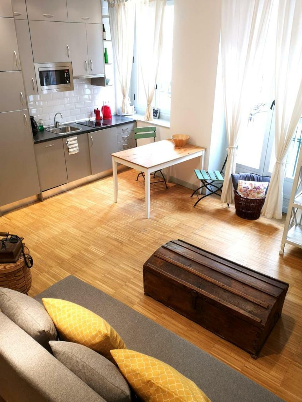 Apartamentos Moratin Las Letras Madrid Ngoại thất bức ảnh